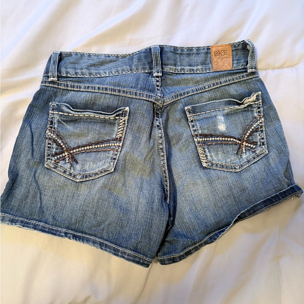 Women's BKE denim jean shorts 28